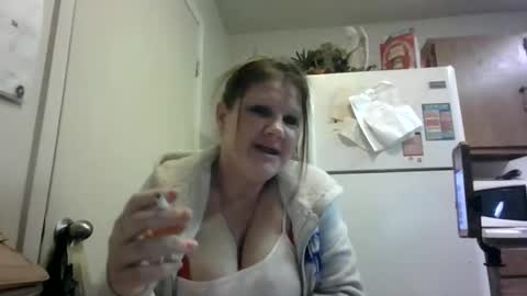 Snapshot of malinda702 chatting on 02-11-25, 06:33 malinda702 online show from 02-11-25, 06:33
