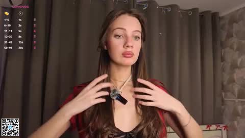 Evelyn online show from 03-01-26, 04:03