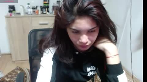 mallorymyers online show from 11-29-25, 06:55