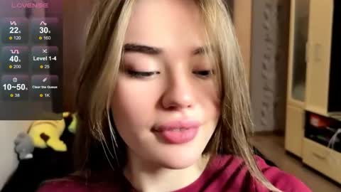 Jinny online show from 04-18-26, 03:27