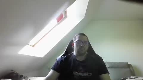 breton online show from 03-18-26, 09:01