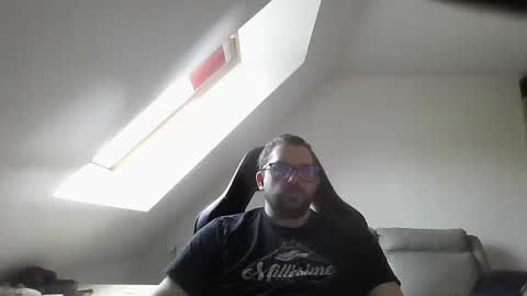 breton online show from 04-11-26, 08:40