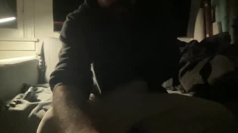 mamamylaramu online show from 11-18-25, 09:25