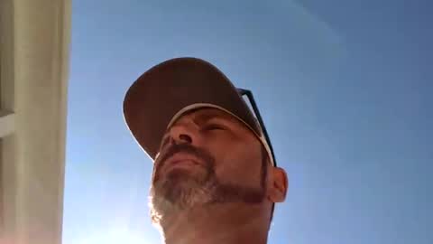 Snapshot of mamasboy4162 chatting on 06-24-26, 01:21 mamasboy4162 online show from 06-24-26, 01:21