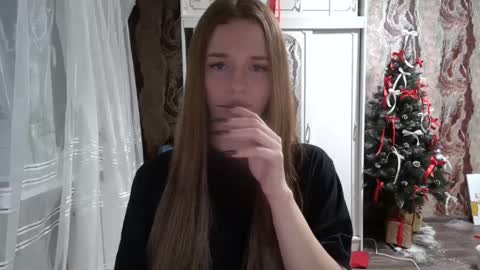 Snapshot of mamie_trish chatting on 12-03-24, 08:50 Mamie Trish online show from 12-03-24, 08:50