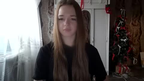 Snapshot of mamie_trish chatting on 12-04-24, 08:45 Mamie Trish online show from 12-04-24, 08:45