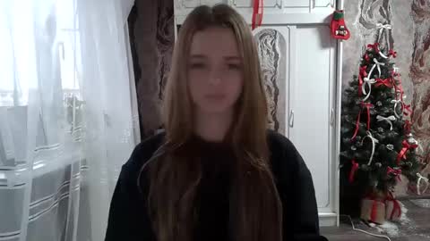 Snapshot of mamie_trish chatting on 12-04-24, 11:52 Mamie Trish online show from 12-04-24, 11:52