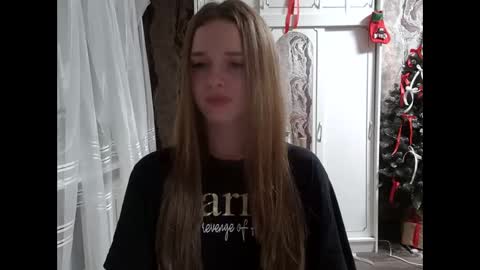 Snapshot of mamie_trish chatting on 12-04-24, 09:35 Mamie Trish online show from 12-04-24, 09:35