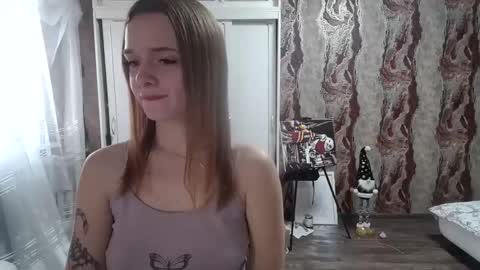 Snapshot of mamie_trish chatting on 01-10-25, 12:47 Mamie Trish online show from 01-10-25, 12:47