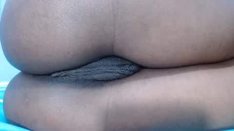 cristal online show from 01-20-25, 07:47