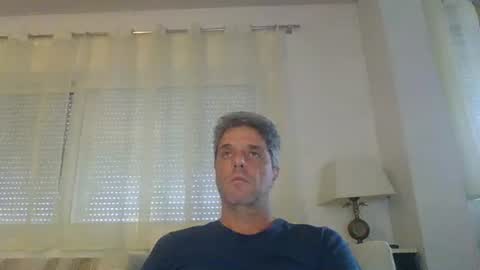 Snapshot of man211172 chatting on 10-12-25, 03:11 man211172 online show from 10-12-25, 03:11