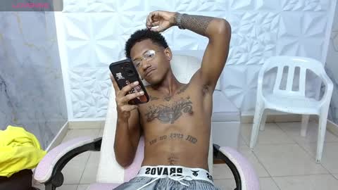Snapshot of man_sant11 chatting on 04-09-26, 03:17 man_sant11 online show from 04-09-26, 03:17