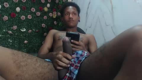 Snapshot of man_sant11 chatting on 04-28-26, 04:23 man_sant11 online show from 04-28-26, 04:23