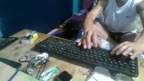 man_uel76 online show from 01-10-26, 09:44