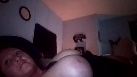 Snapshot of mandilynnwilliams633392 chatting on 04-24-26, 08:06 Miss Sassy Ass online show from 04-24-26, 08:06