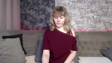 Snapshot of mandy_foxxx chatting on 01-30-25, 09:47 Mandy online show from 01-30-25, 09:47