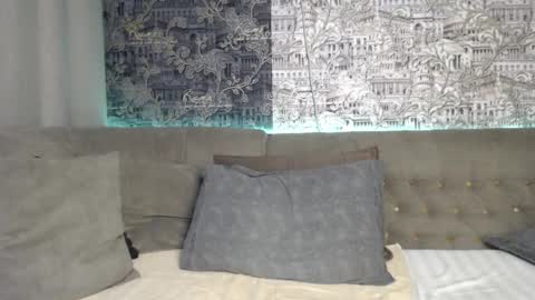 Snapshot of mandy_foxxx chatting on 02-06-25, 01:32 Mandy online show from 02-06-25, 01:32