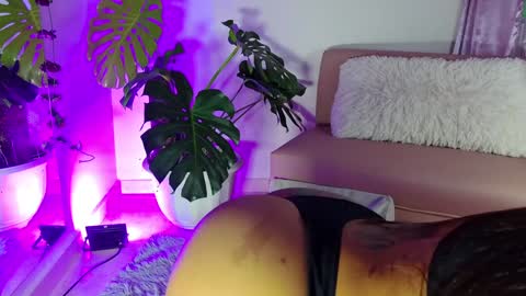 mandy_l33_ online show from 12-24-24, 10:28