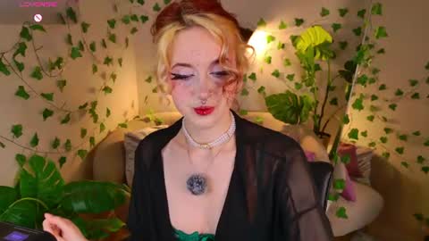 Snapshot of mandy_torres chatting on 07-17-26, 10:14 Luna online show from 07-17-26, 10:14