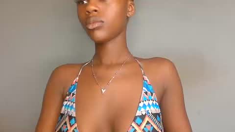 Snapshot of mandymia chatting on 05-01-26, 04:06 mandymia online show from 05-01-26, 04:06