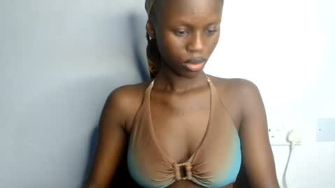 Snapshot of mandymia chatting on 06-29-26, 03:01 mandymia online show from 06-29-26, 03:01