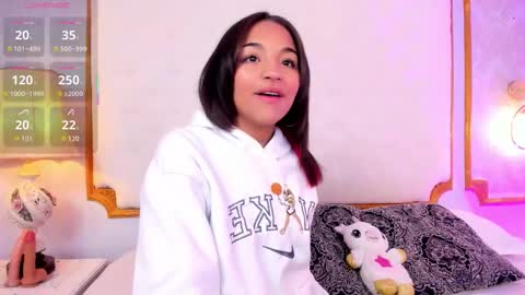 manelyk_evanss online show from 09-22-25, 11:12