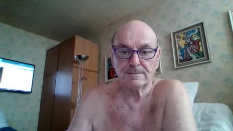 manes5858 online show from 04-25-26, 02:14