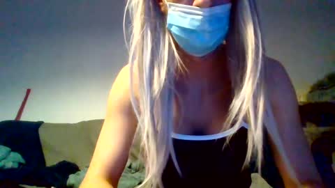 Snapshot of mangakyou chatting on 06-12-26, 11:57 mangakyou online show from 06-12-26, 11:57
