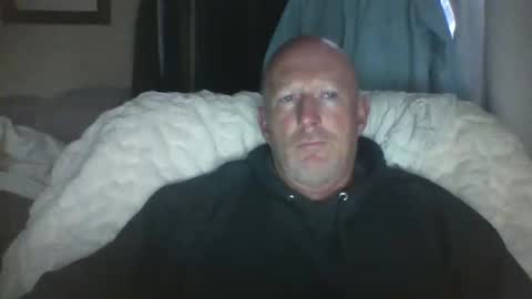 Snapshot of mangodew88 chatting on 10-23-25, 08:29 mangodew88 online show from 10-23-25, 08:29