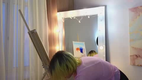 manic_pixie_ online show from 02-09-25, 11:14