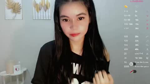 Snapshot of manilynforyou chatting on 10-20-25, 06:52 manilynforyou online show from 10-20-25, 06:52