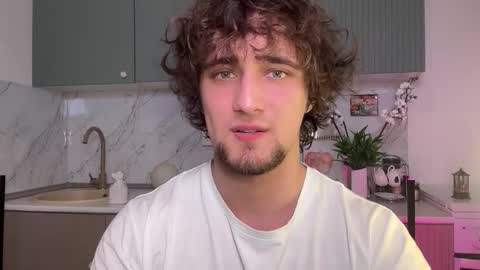 manolein online show from 11-12-25, 03:23