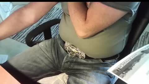 manswed online show from 09-26-25, 01:26