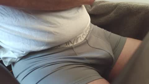 mantoy2000 online show from 04-10-26, 02:44