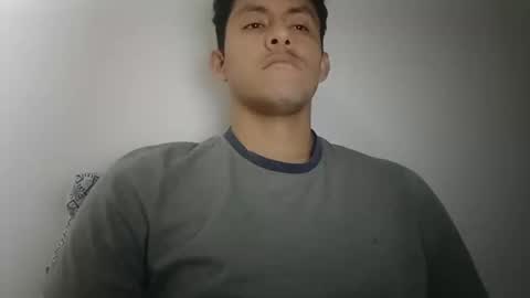 Snapshot of manucurve chatting on 10-16-25, 04:13 manucurve online show from 10-16-25, 04:13