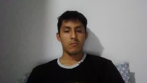 Snapshot of manucurve chatting on 10-27-25, 03:32 manucurve online show from 10-27-25, 03:32