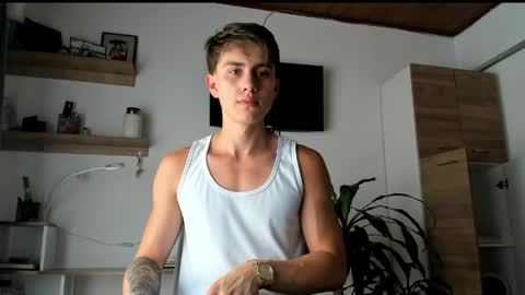 manucute 23  online show from 04-04-26, 06:16