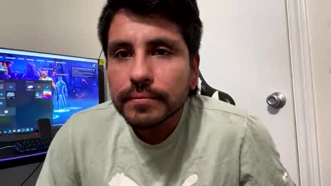 manue957825 online show from 10-20-25, 06:25