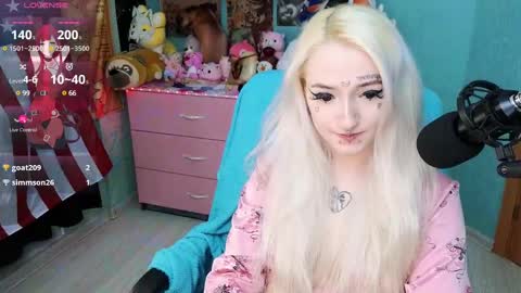 Snapshot of manuela_unicorn chatting on 02-11-25, 05:47 Manuela online show from 02-11-25, 05:47