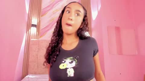 Snapshot of manuisaza chatting on 05-31-26, 02:57 Manu Isaza online show from 05-31-26, 02:57