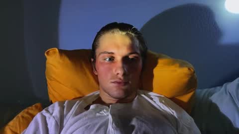 manxoliday online show from 11-17-25, 08:58