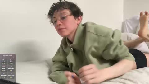 Snapshot of maplefroggy chatting on 02-13-25, 06:48 Maple online show from 02-13-25, 06:48