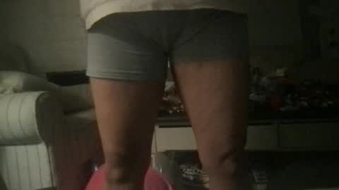 Snapshot of maps29 chatting on 01-11-26, 05:45 Reese online show from 01-11-26, 05:45