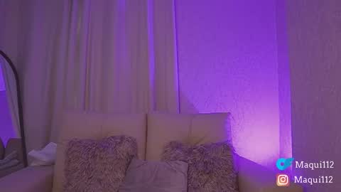 Snapshot of maquiii chatting on 10-15-25, 07:25 Maquii online show from 10-15-25, 07:25