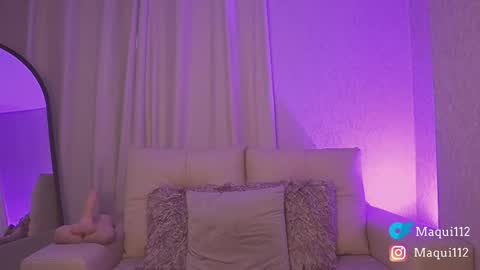 Snapshot of maquiii chatting on 11-24-25, 03:45 Maquii online show from 11-24-25, 03:45