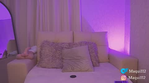 Snapshot of maquiii chatting on 11-27-25, 05:48 Maquii online show from 11-27-25, 05:48