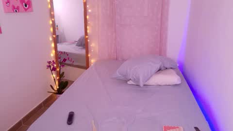     online show from 12-01-25, 07:46