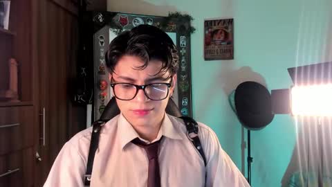 Snapshot of mar_alexis chatting on 09-15-25, 02:22 mar_alexis online show from 09-15-25, 02:22