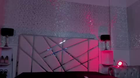 Mara  online show from 03-10-26, 09:31