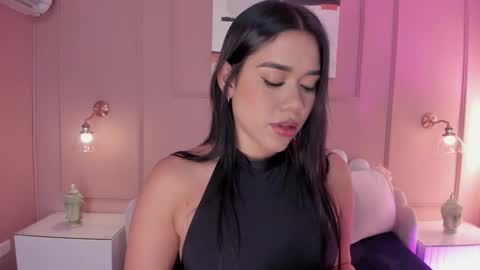 Snapshot of mara_brooks chatting on 10-03-25, 06:49 Mara online show from 10-03-25, 06:49